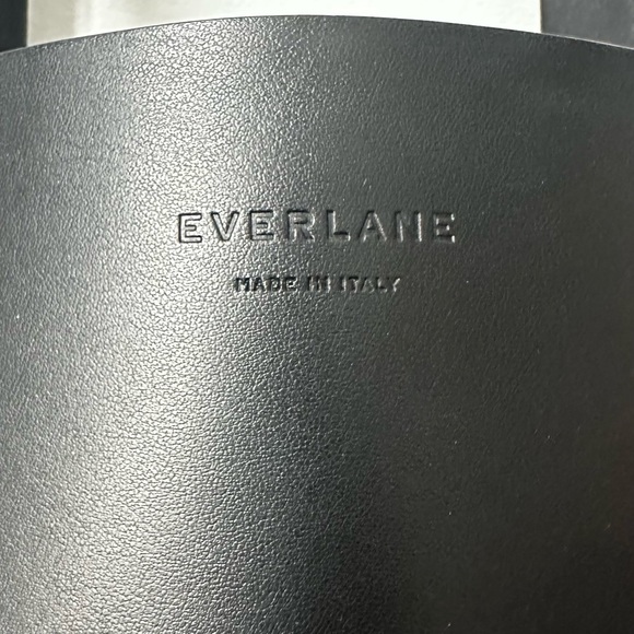 Everlane Black Leather Day Square Tote - Picture 4 of 10